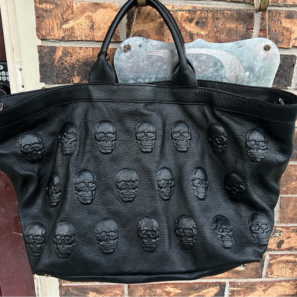 Iopelle skull leather embossed tote